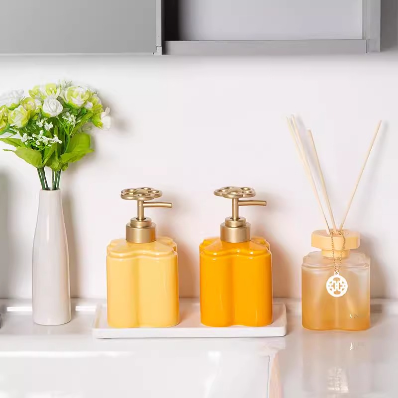Water Bottle Blank - Bouteille de Lotion en céramique florale