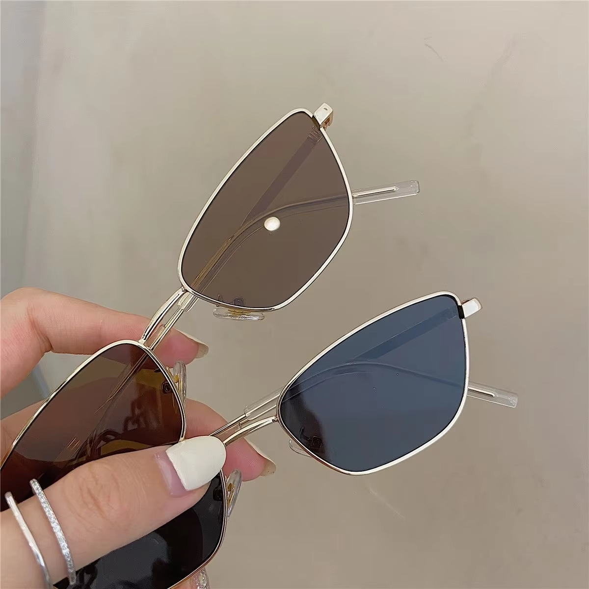 Lunettes de soleil œil de chat - Metal Photo Panel avis et prix